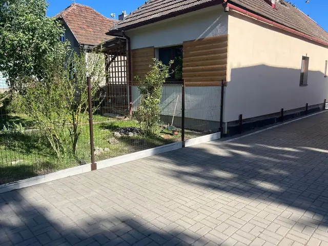 Hotový plot z našej dielne